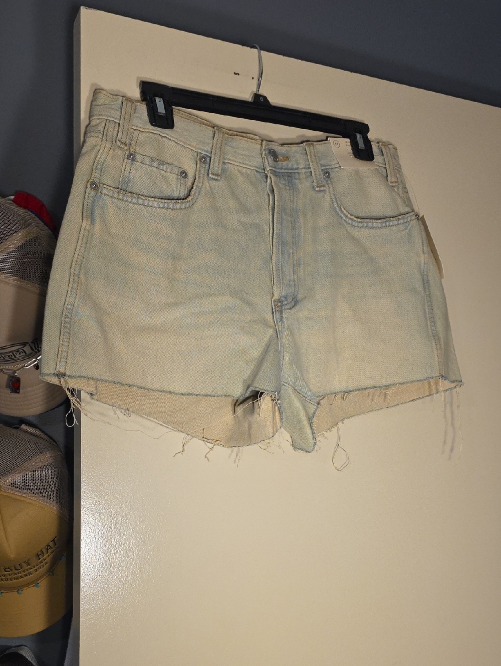 Universal Thread  Light Wash Cutoff Denim Shorts